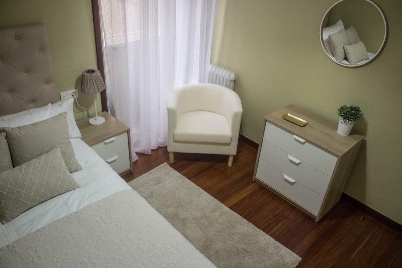 Apartamento Centrico Y Tranquilo En Santiago De Compostela Apartment Bagian luar foto